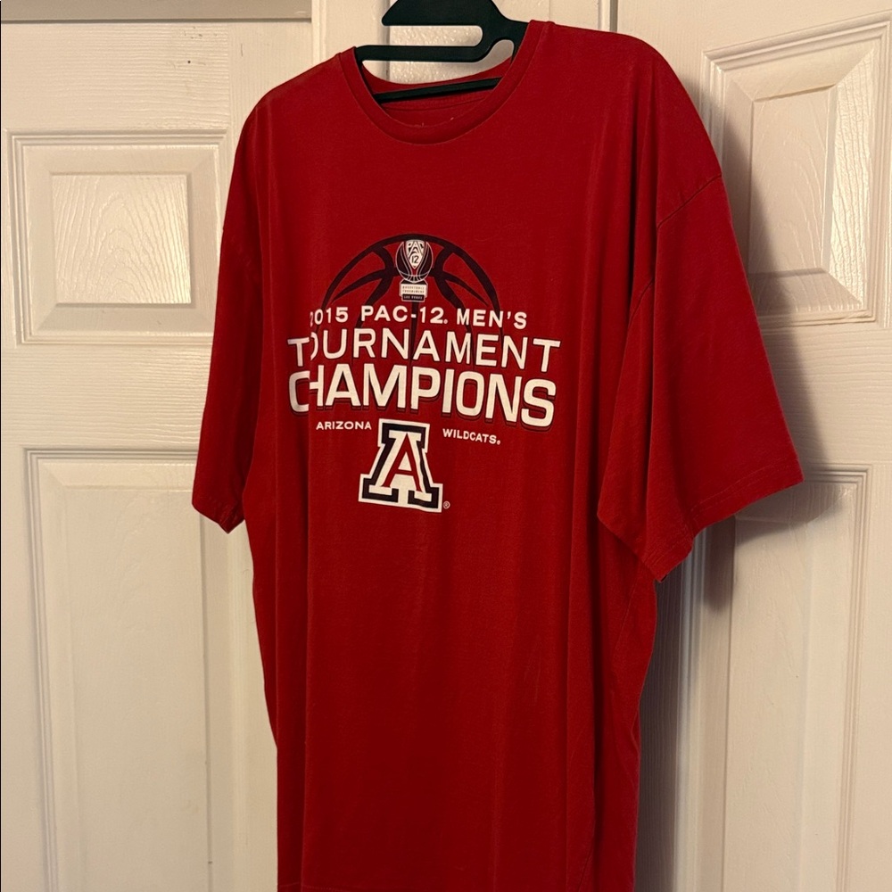 Arizona Wildcats Red Tournament Champions T-Shirt - 2015 - XL